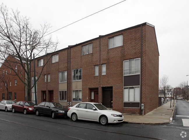 Building Photo - Lipscomb Square
