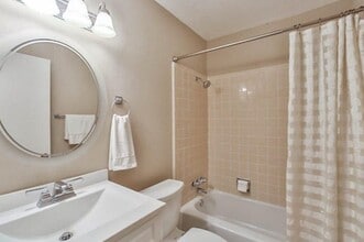 Building Photo - 9238 Rockhurst Dr