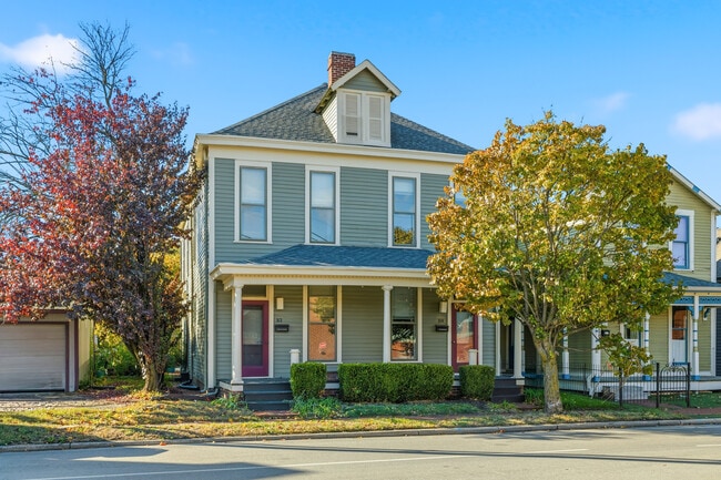 Building Photo - 312 N College Ave