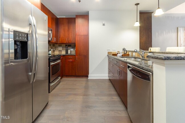 Building Photo - 616 N Boylan Ave