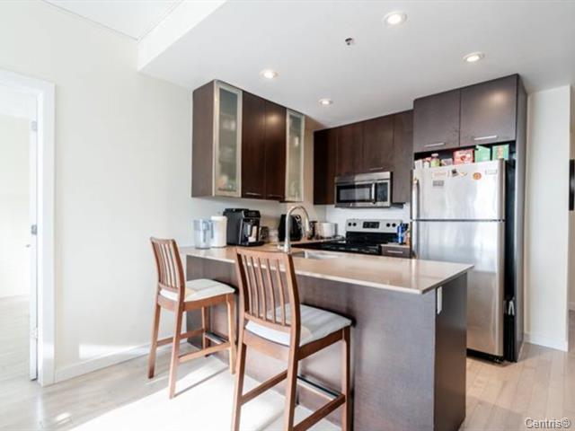 Building Photo - 555 Bd René-Lévesque E