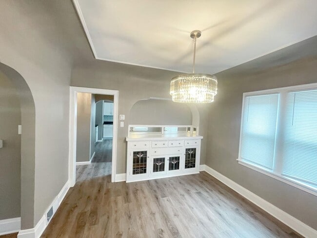 Foto del edificio - 2948 N 56th St