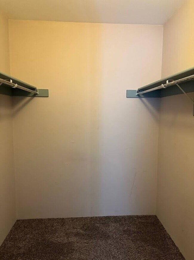 Building Photo - Charming 2BR Townhome in Aurora