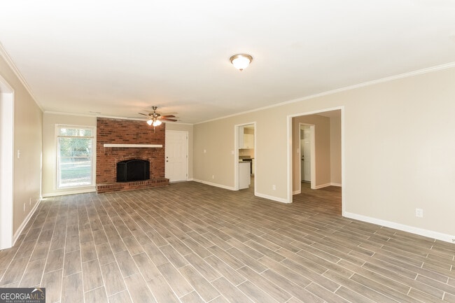 Foto del edificio - 110 Fairfield Dr