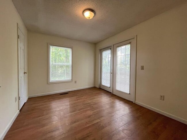 Foto del edificio - HOME FOR RENT IN ARAB