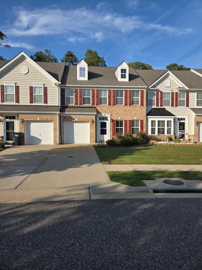 Building Photo - 8627 Fielding Cir