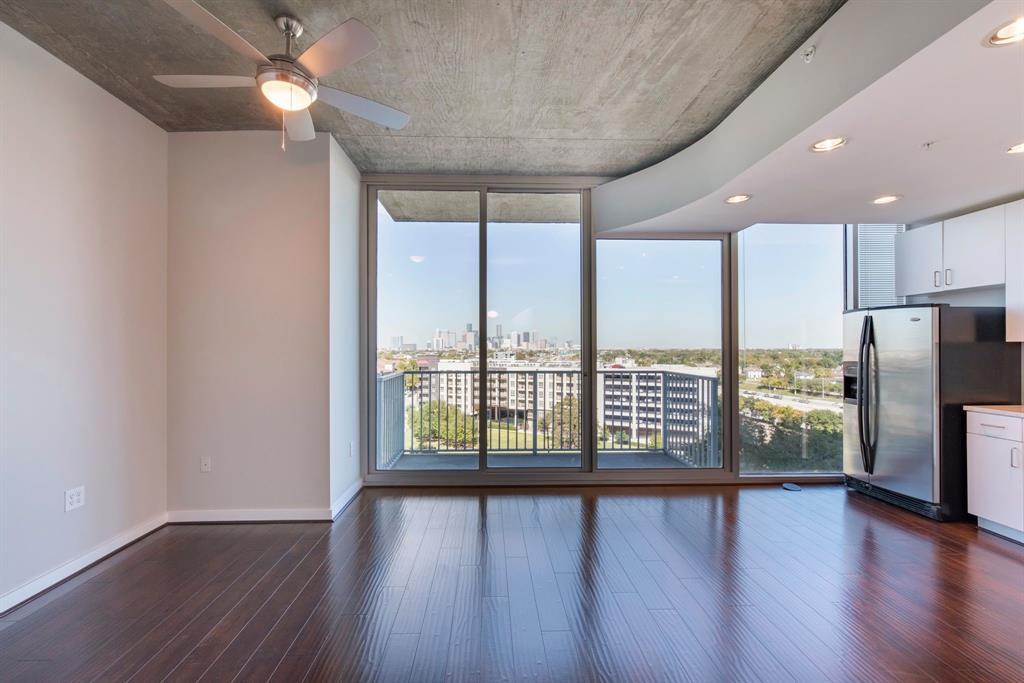 Foto principal - 5925 Almeda Rd