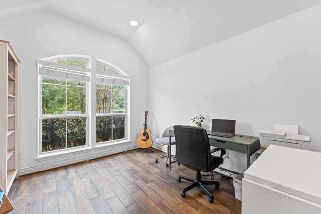 Foto del edificio - 194 Kinnerly Peak Pl