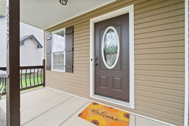 Building Photo - Coming Soon - Large home in the Heart of F...