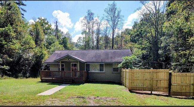 Foto del edificio - 163 Reeves Cove Rd