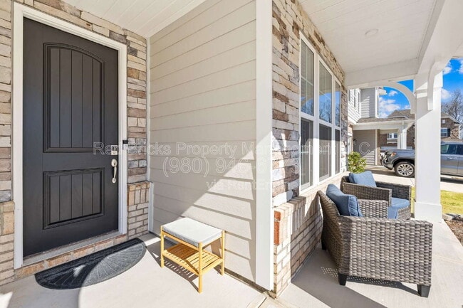 Foto del edificio - 104 Winterberry St