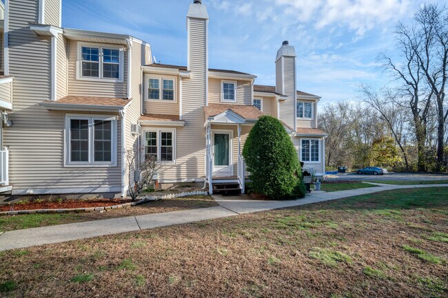Building Photo - 7 Starrwood Dr