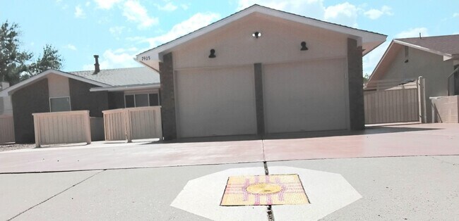 Foto del edificio - Heritage Hills Four Bedroom