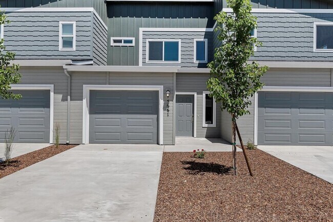 Building Photo - 5637 E Bollo St