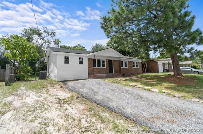 Foto del edificio - 415 Palmerland Dr