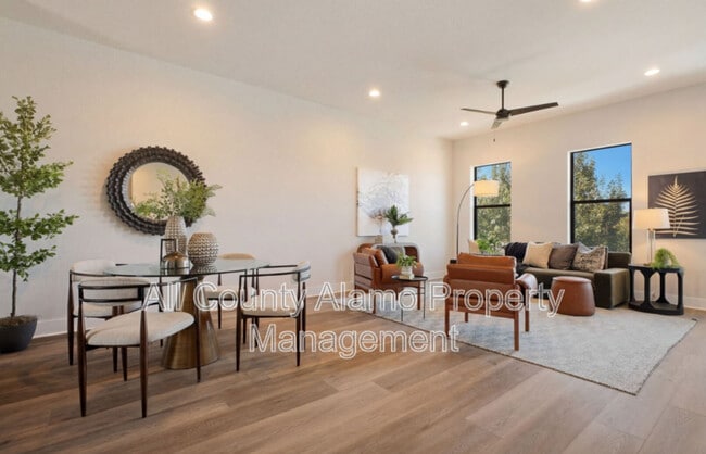 Building Photo - 7930 Kennedy Hill Dr