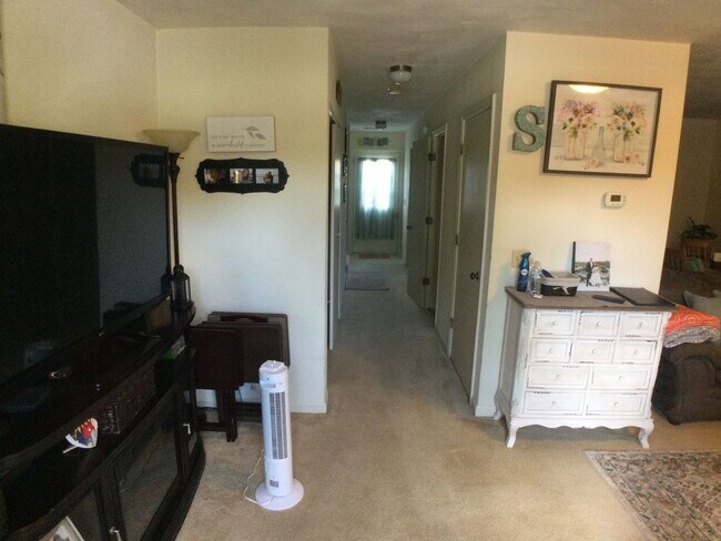 Foto del edificio - Blacksburg, 3 BR / 2.5 BA, Available Aug 6th