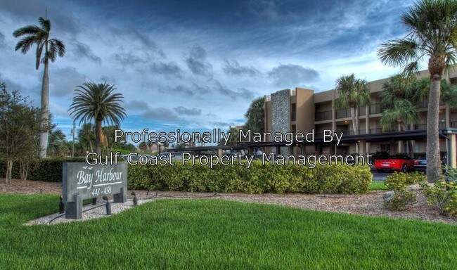 Building Photo - 448 Gulf of Mexico Dr