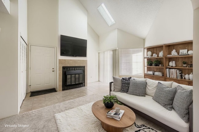 Photo - Cozy 1 bedroom condo with 1 bath