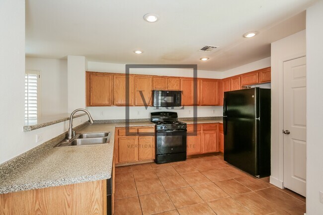 Foto del edificio - 9116 Spoonbill Ridge Pl