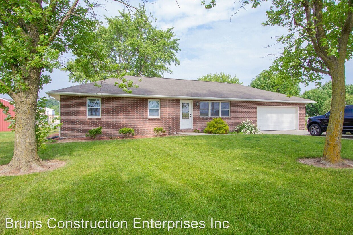Foto principal - 3 br, 2 bath House - 6813 Hellwarth Road