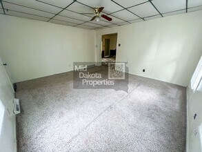 Building Photo - 408 S Duff St