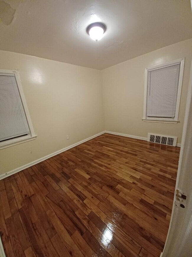 Foto del edificio - 11651 Hubbell St