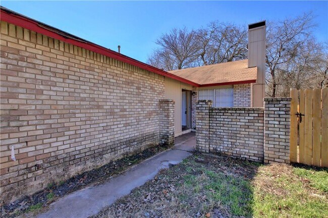Building Photo - 1801 Mearns Meadow Blvd
