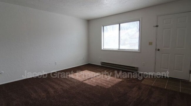 Building Photo - 1255 Idaho Ave