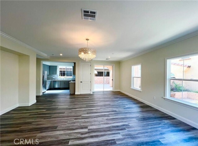 Foto del edificio - 328 E Live Oak St