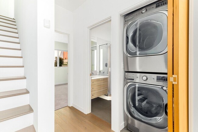 Photo - 2218 Yale Ave. E. Apartment