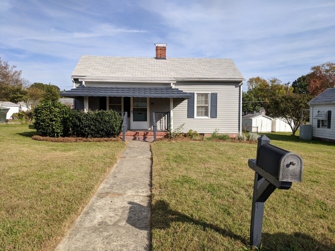 2302 Maple St, Greensboro, NC 27405 House Rental in Greensboro, NC