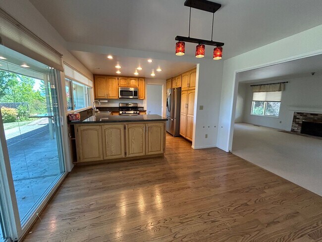 Foto del edificio - 416 Oak Vista Dr