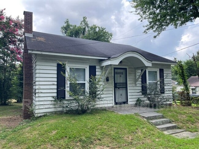 Building Photo - 641 S Greer St