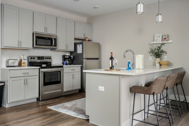 Foto del edificio - 65 S Washington Ave