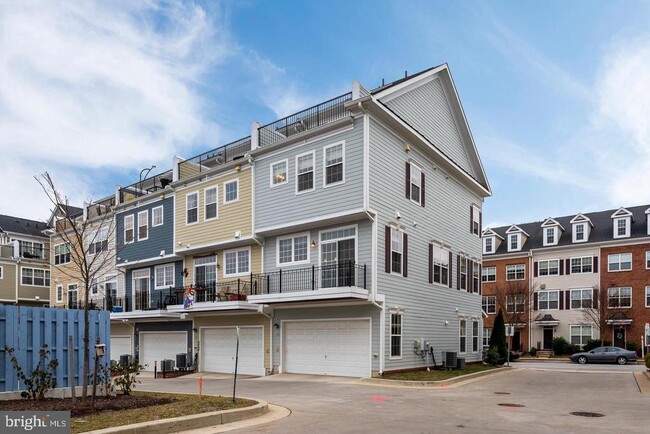 Building Photo - 115 Meridian Ln
