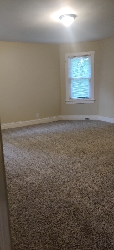Building Photo - 96 Cornelia Dr
