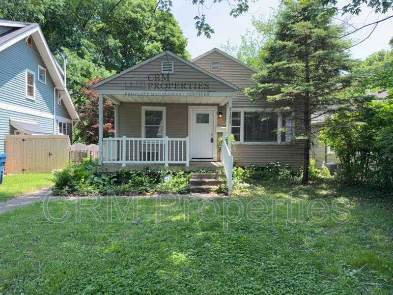 Foto principal - 5121 Norwaldo Ave