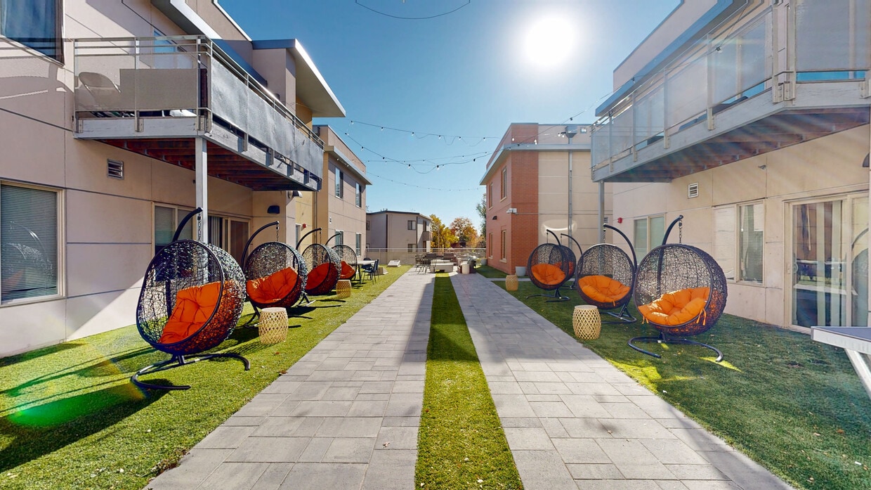 Photo - Saga Boulder Apartments