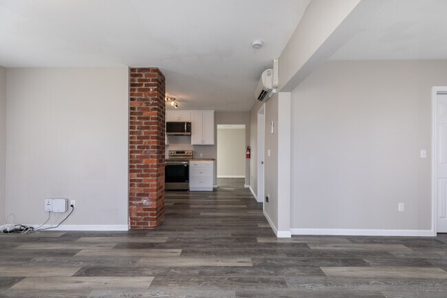 Foto del edificio - 33450 SW Hall St