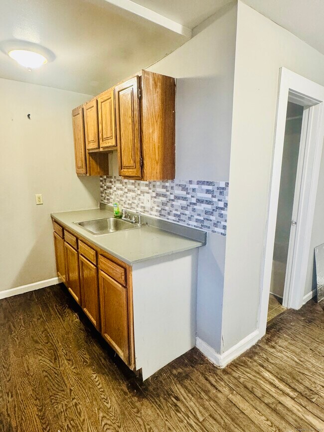 Foto del edificio - 90 E Elm St