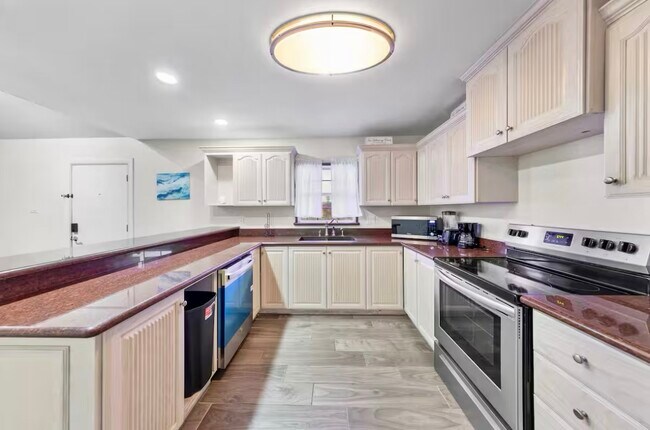 Foto del edificio - 102 W Corral St