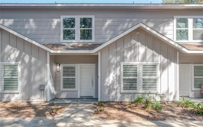 Building Photo - 12274 Wild Pine Dr