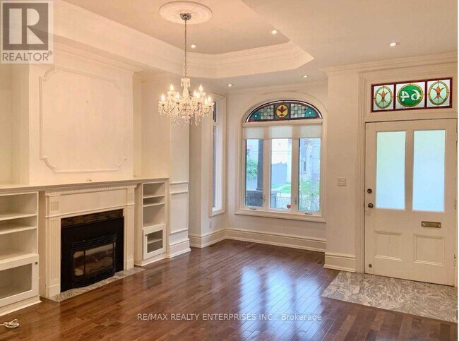 Photo du bâtiment - 64 Robert St