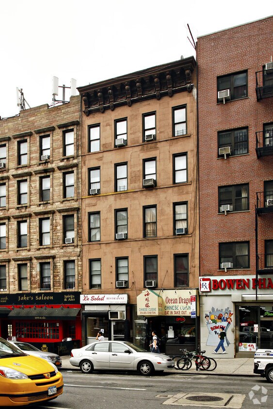 Building Photo - 877 Tenth Ave