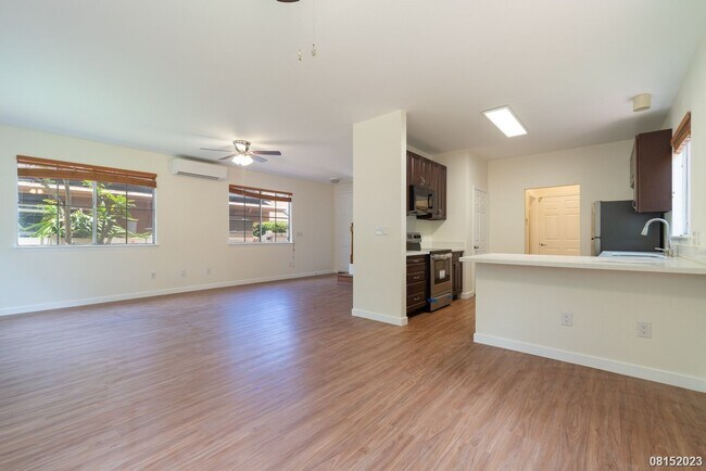 Building Photo - $3,900 / 3br - 1472ft2 - Tropics @ Waikele...