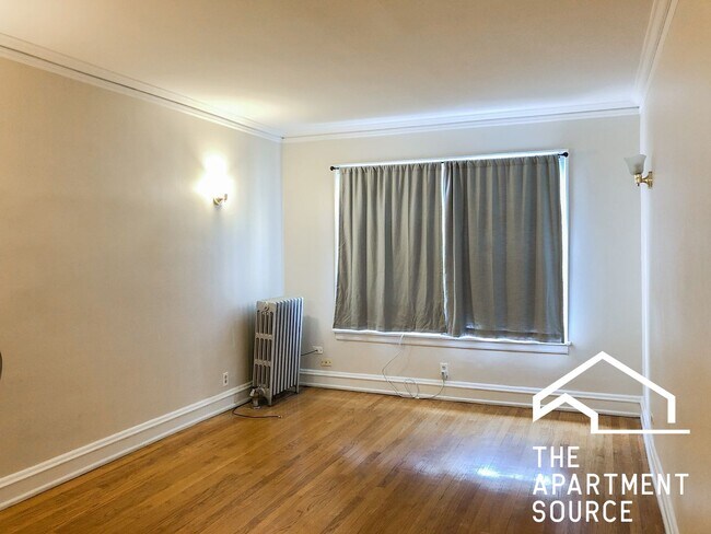 Foto del edificio - 1608 W Sunnyside Ave