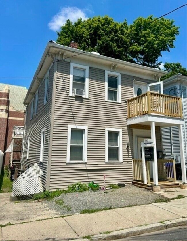 Frente de la casa - 42 Haverford St