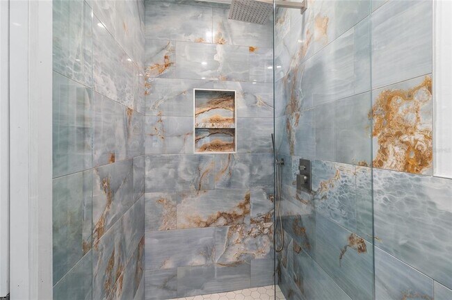 Foto del edificio - 3700 Whiting Dr SE