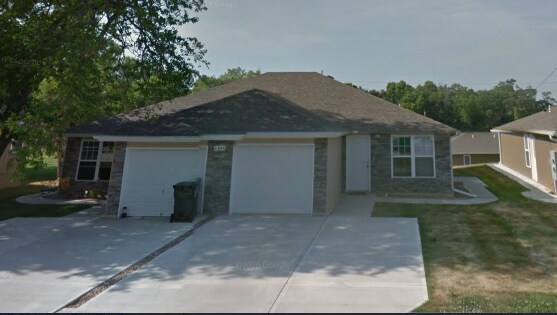 Building Photo - 524 W Gay St